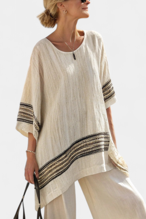 Mariella – elegant black striped linen top and fluid trousers