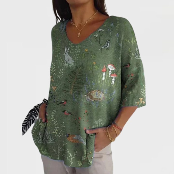Amelia | Woodland And Animals Repeat Pattern Printed Women's Casual Pullover